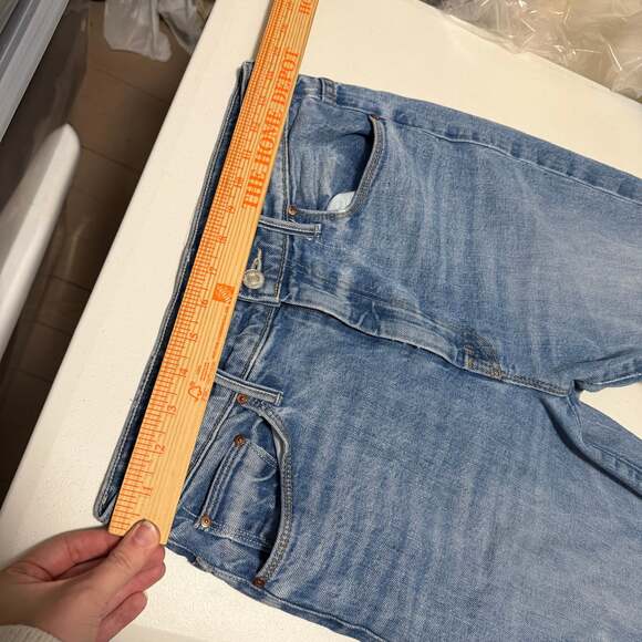 MOTHER High Waisted Weekender Slice Heel Jeans Size 28 - Picture 13 of 13